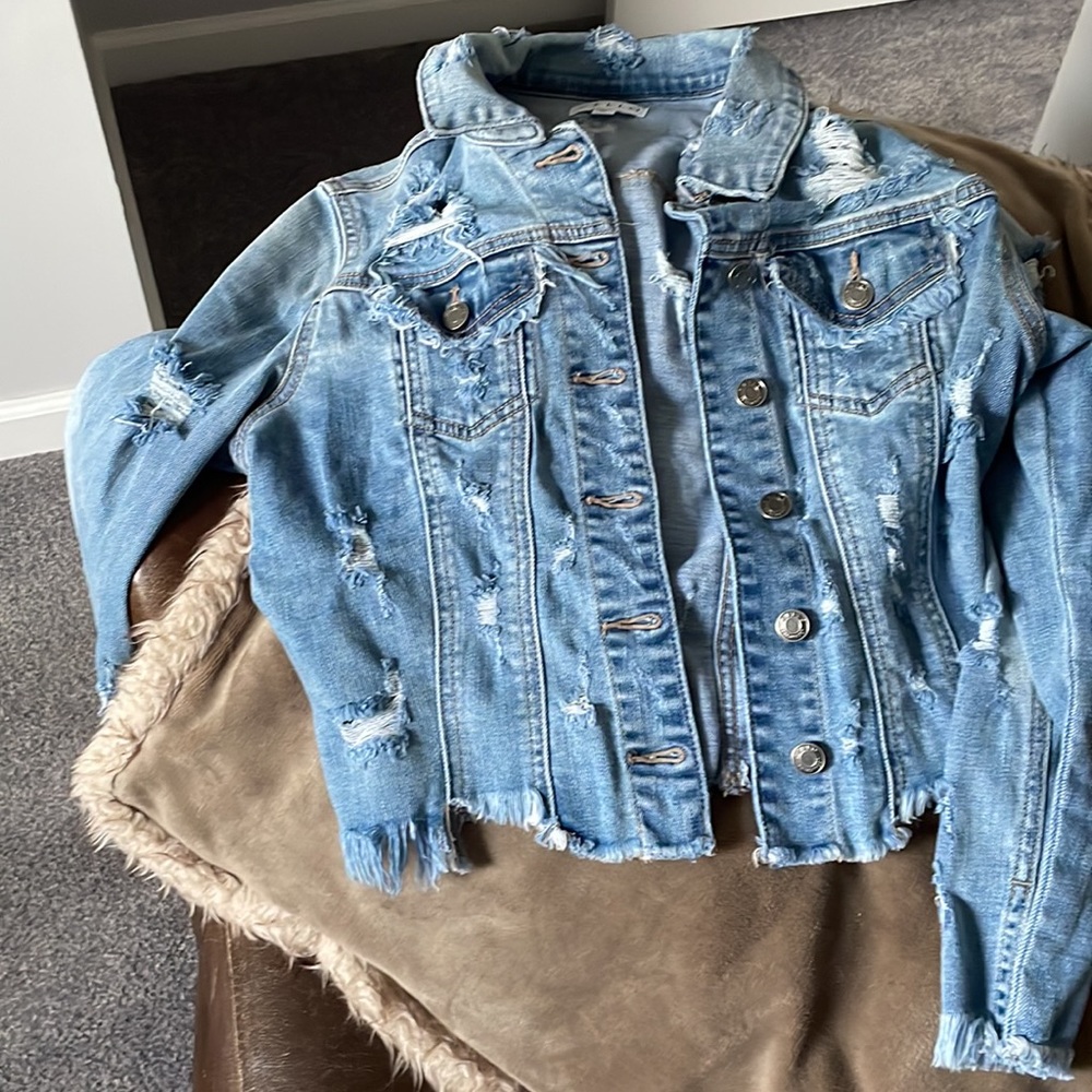 Brand new jean jacket! Super cute! - Picture 5 of 5